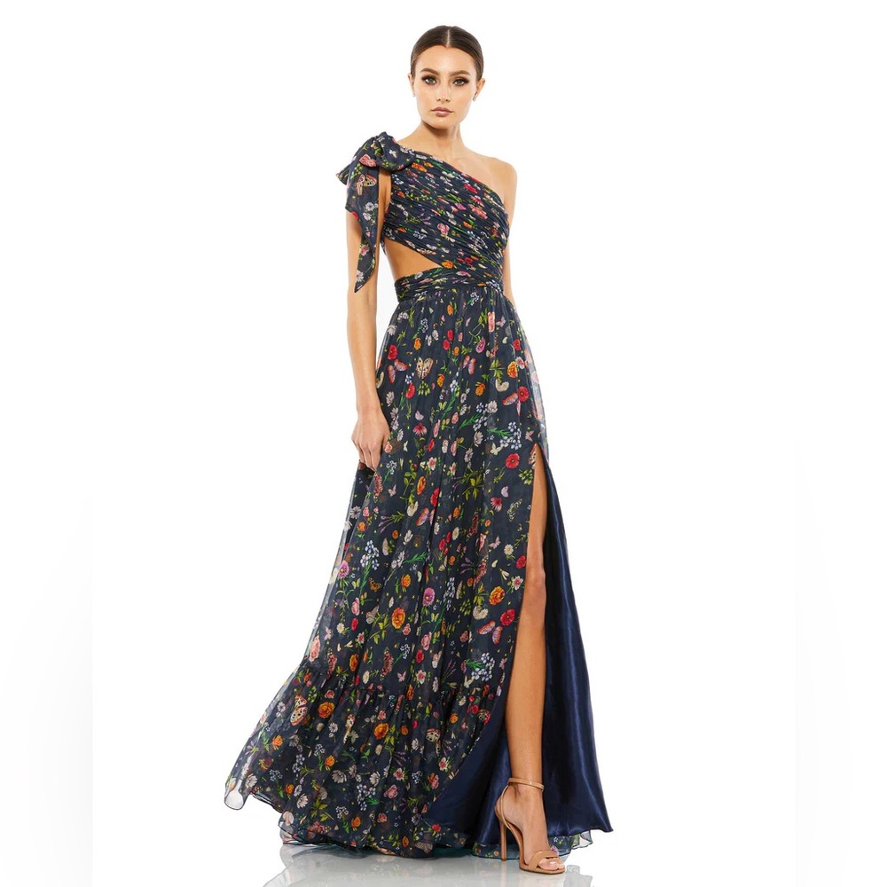 Mac Duggal tied one shoulder cut-out flowy gown size 4
